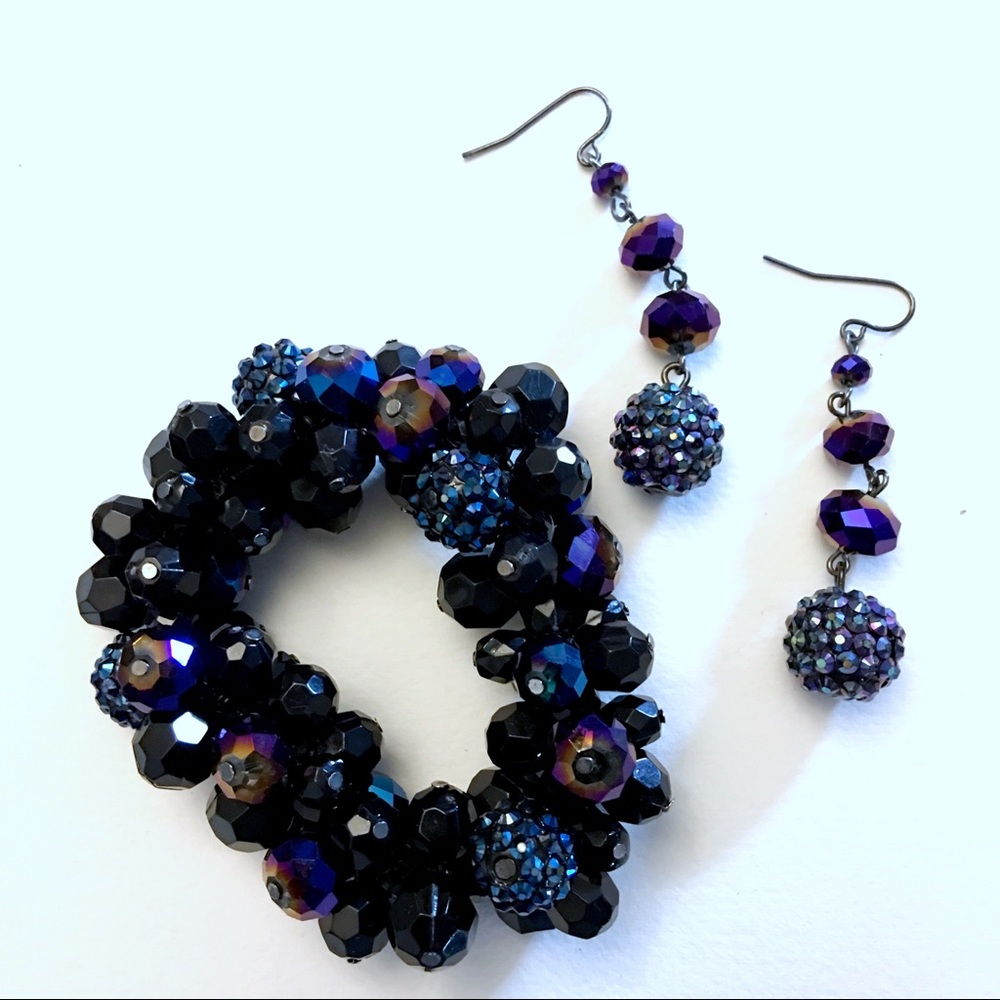 Chunky beaded iridescent bracelet and earring set